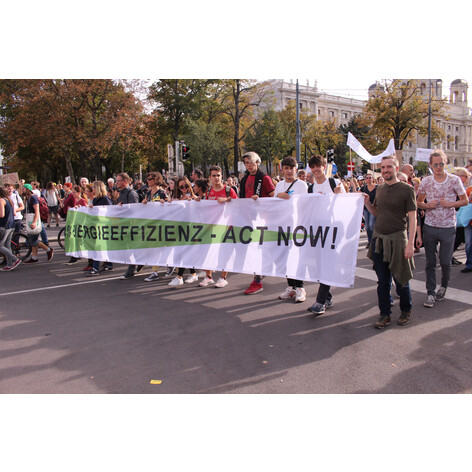 Earth Strike, Credits: LANG consulting Earth Strike, Credits: LANG consulting