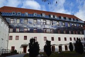 Das Franziskanerkloster in Graz setzt auf gute Dämmung, Solarthermie und Wärmepumpe statt fossiler Energie; Foto: Franziskanerkloster Graz Das Franziskanerkloster in Graz setzt auf gute Dämmung, Solarthermie und Wärmepumpe statt fossiler Energie; Foto: Franziskanerkloster Graz