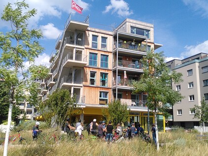 passathon Leuchtturm Gleis 21 bei der IBA Exkursion, Credits: passathon passathon Leuchtturm Gleis 21 bei der IBA Exkursion, Credits: passathon