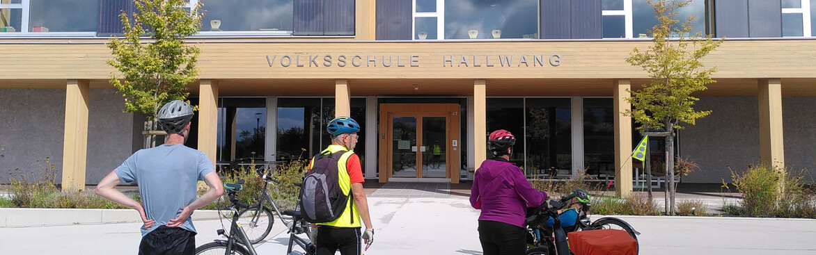 passathon-Tour Salzburg bei der Volksschule Hallwang Foto: passathon passathon-Tour Salzburg bei der Volksschule Hallwang Foto: passathon