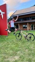 Zweitplatzierter Markus Malzer vor der Nationalparkdirektion Hohe Tauern, Foto: Malzer Zweitplatzierter Markus Malzer vor der Nationalparkdirektion Hohe Tauern, Foto: Malzer
