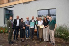 IIG-Geschäftsführer Franz Danler, Architekt Gerhard Manzl, Architektin Betina Hanel, passathon Organisator Günter Lang, Bürgermeister Johannes Anzengruber, Geschäftsführer Günther Jedliczka (OeAD student housing), Stadträtin Elisabeth Mayr, Stadträtin Janine Bex, Geschäftsführer Jakob Calice (OeAD) und Markus Lang (passathon) freuen sich über die Eröffnung des neuen OeAD Gästhauses. Fotocredits: © D. Jäger